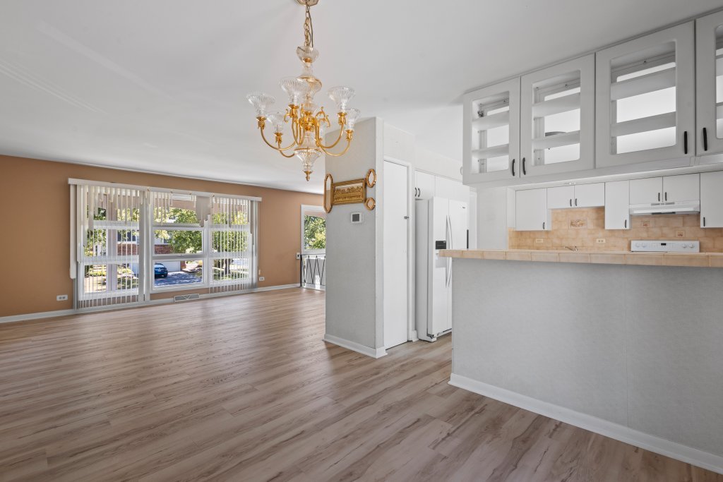 601 Derbyshire Lane Bolingbrook IL 60440