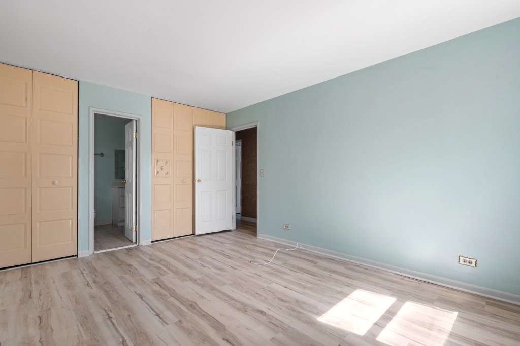 601 Derbyshire Lane Bolingbrook IL 60440