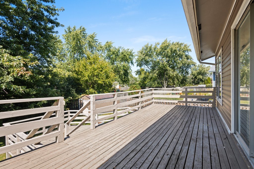 601 Derbyshire Lane Bolingbrook IL 60440