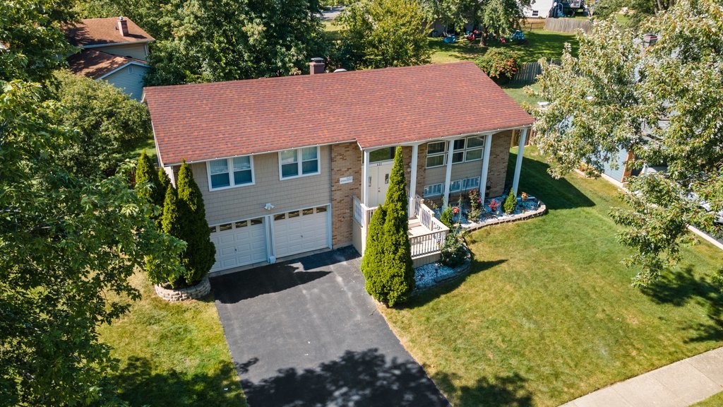 601 Derbyshire Lane Bolingbrook IL 60440