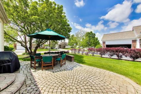 2660 Chesire Court West Dundee IL 60118