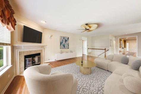 2660 Chesire Court West Dundee IL 60118