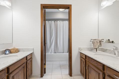 8692 Flint Lane Orland Park IL 60462