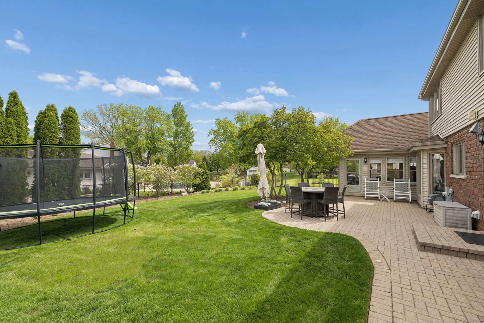 8692 Flint Lane Orland Park IL 60462