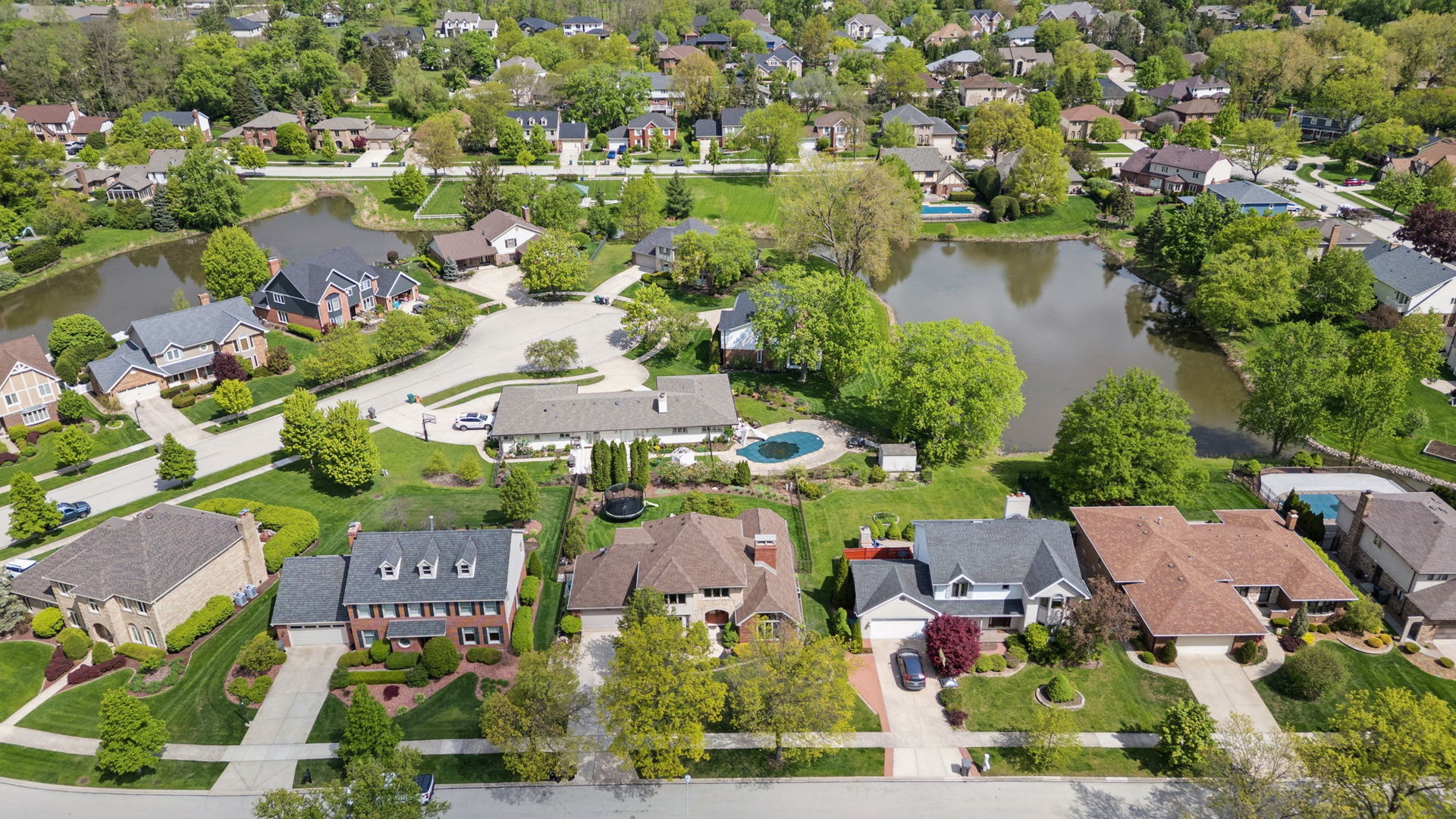 8692 Flint Lane Orland Park IL 60462
