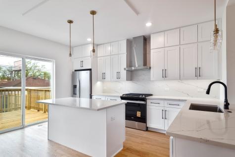 4938 West Medill Avenue Chicago IL 60639