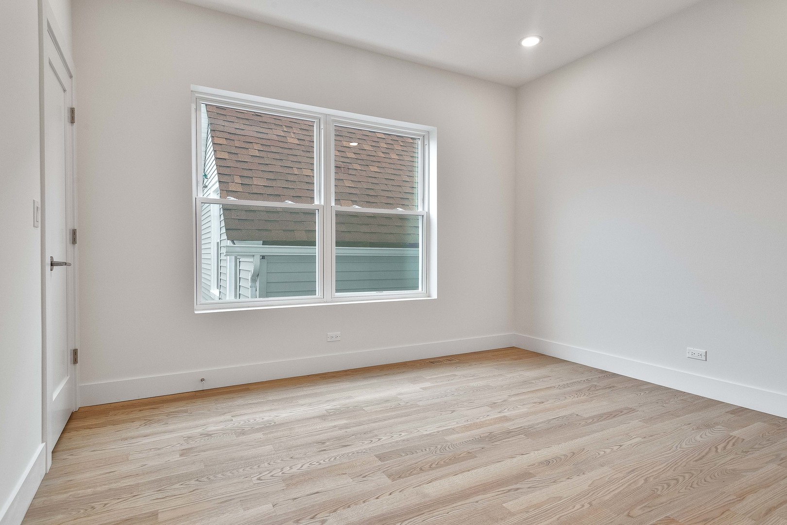 4938 West Medill Avenue Chicago IL 60639
