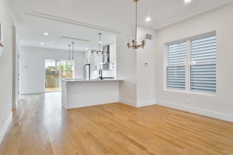 4938 West Medill Avenue Chicago IL 60639