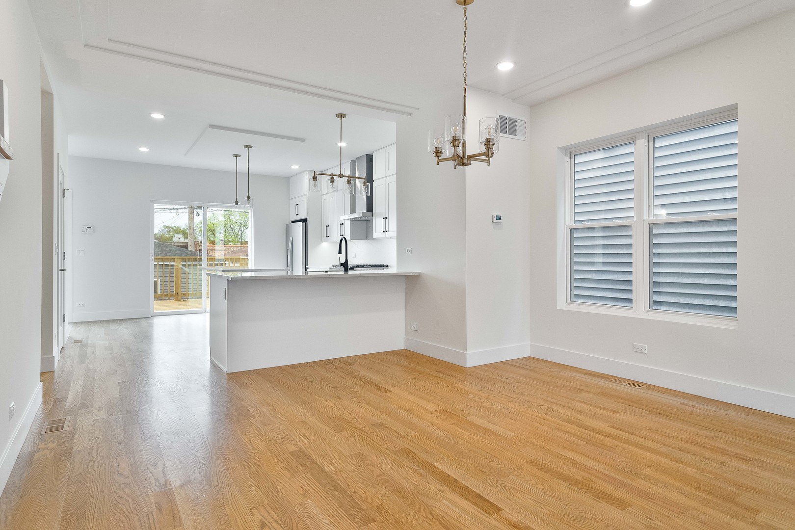4938 West Medill Avenue Chicago IL 60639