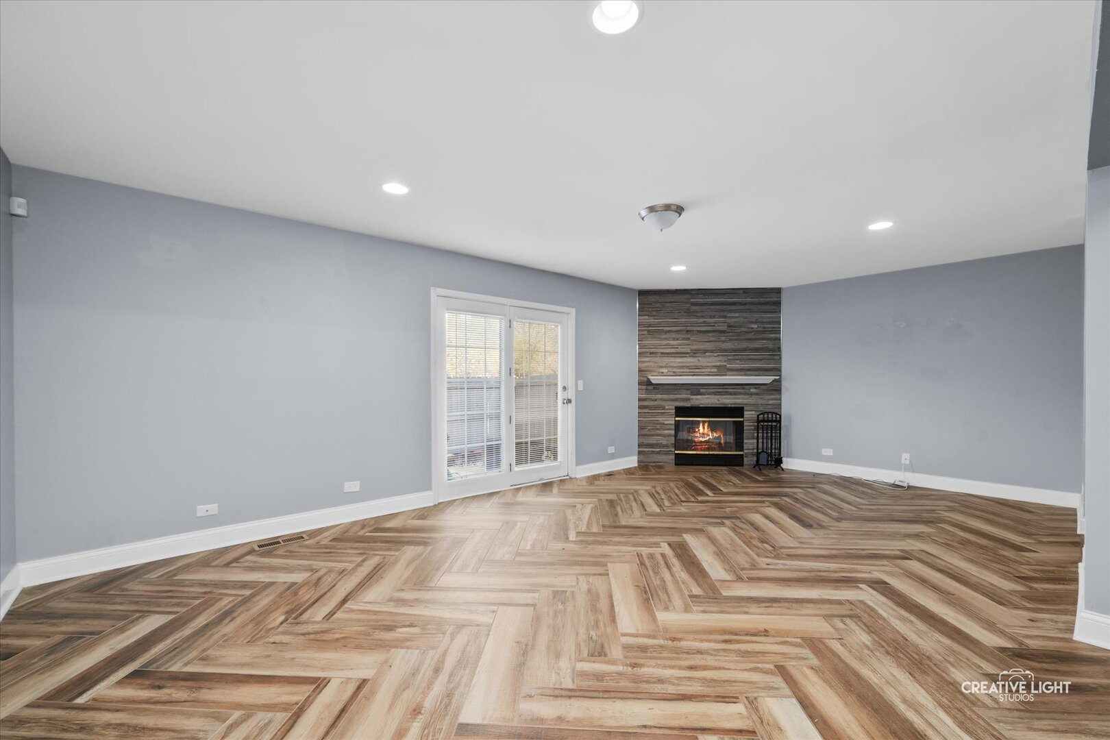 1969 Bayview Lane Aurora IL 60506