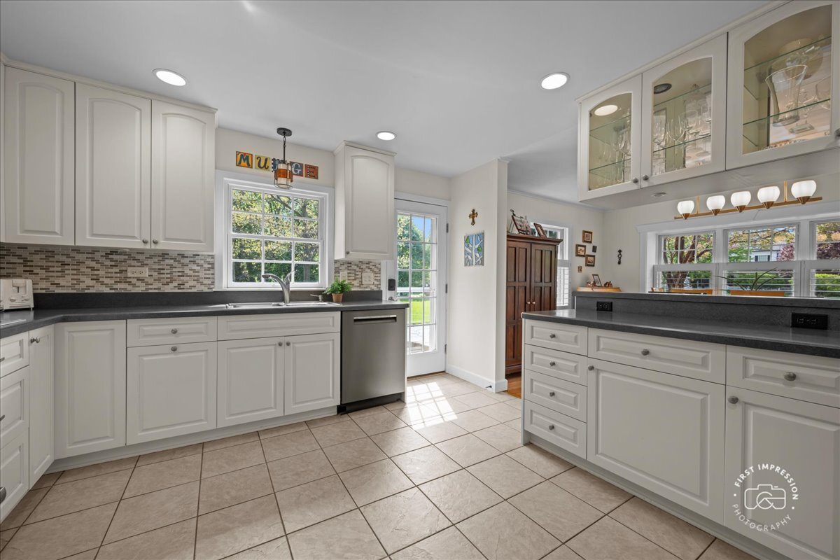 1419 East Forest Avenue Wheaton IL 60187