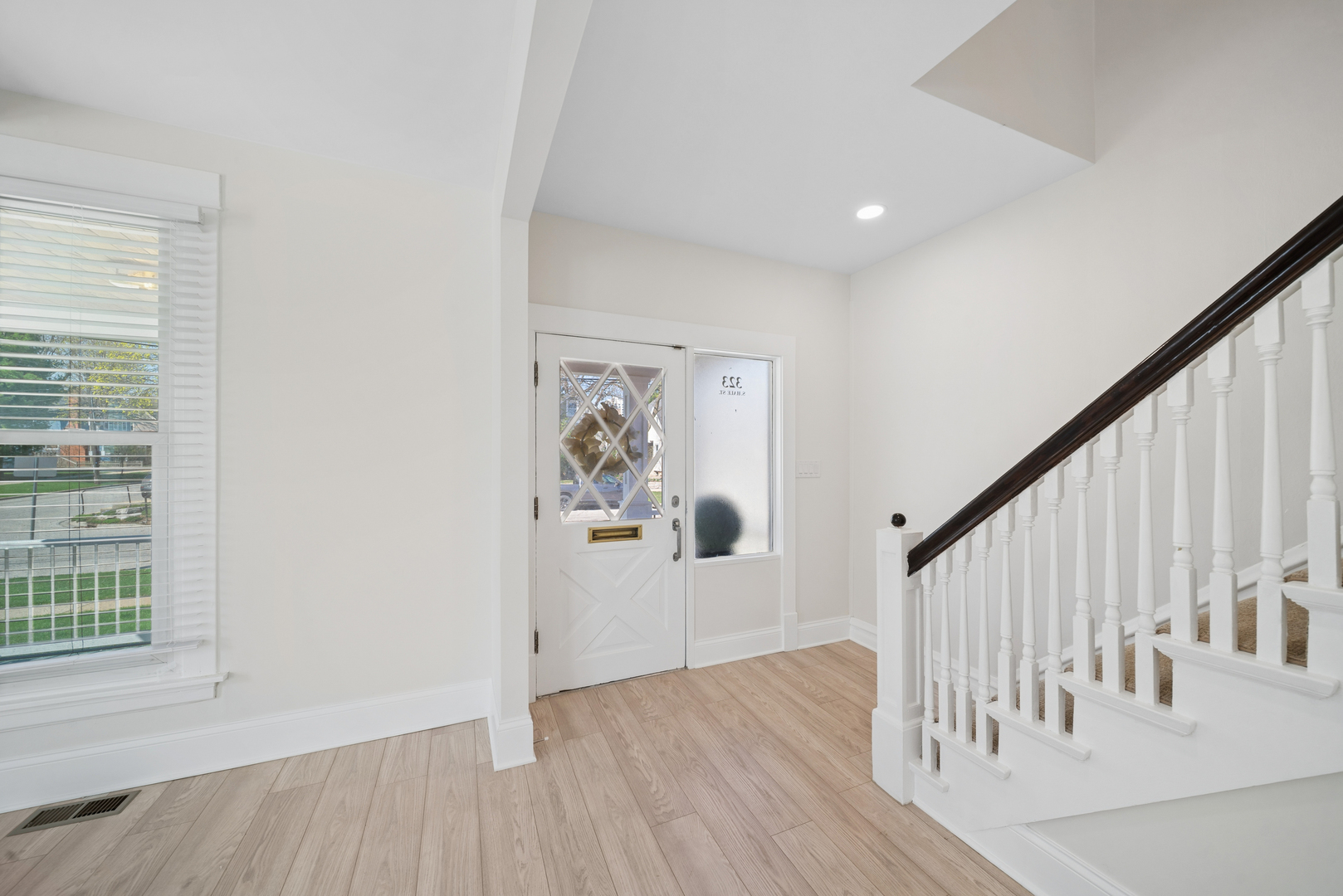 323 South Hale Street Wheaton IL 60187