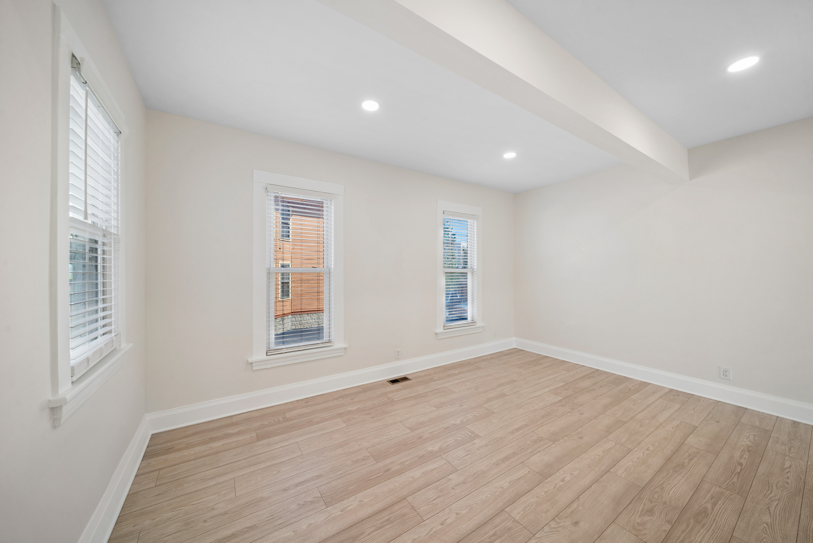 323 South Hale Street Wheaton IL 60187