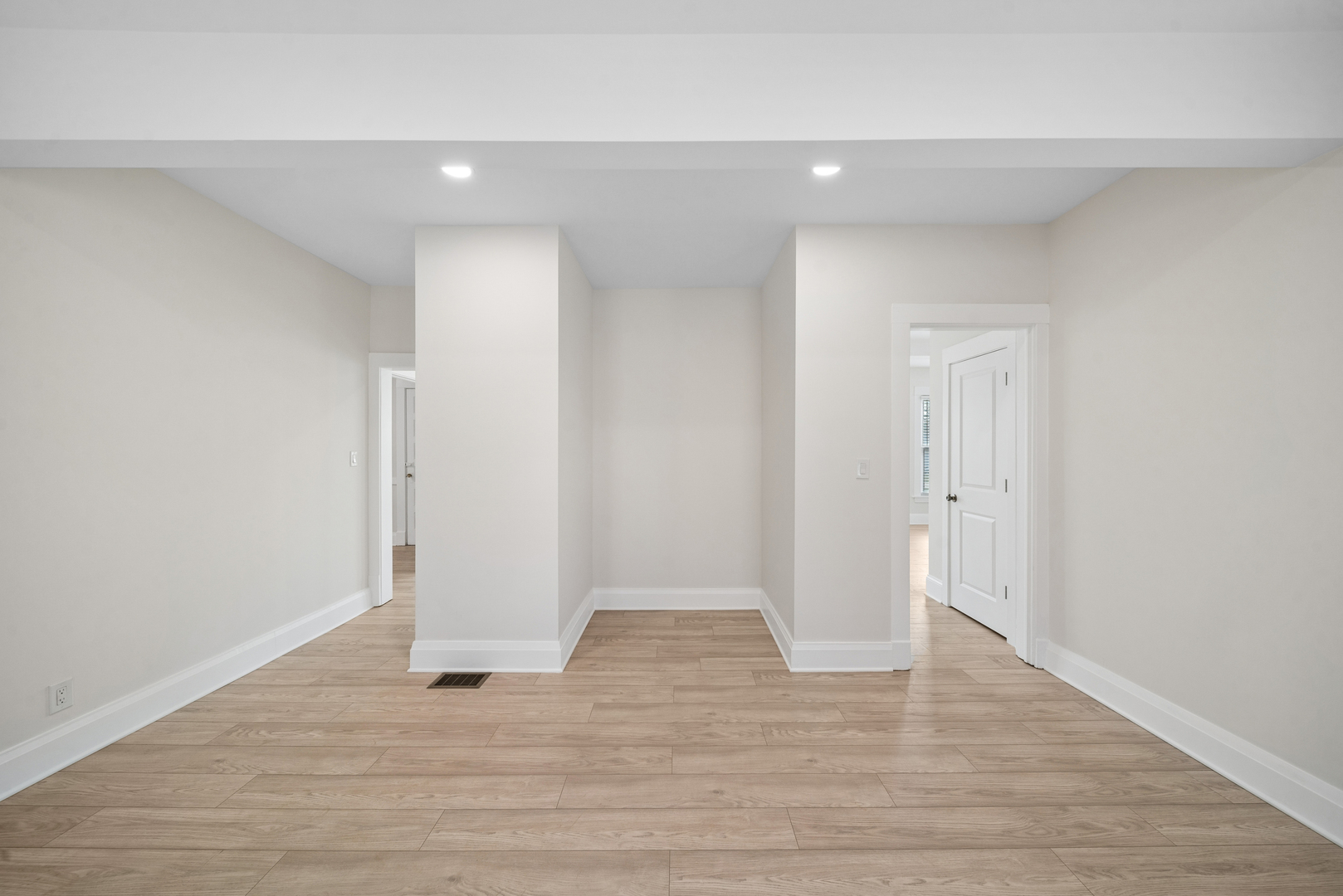 323 South Hale Street Wheaton IL 60187