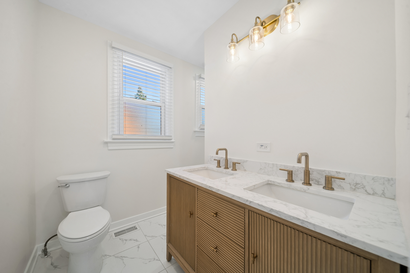 323 South Hale Street Wheaton IL 60187