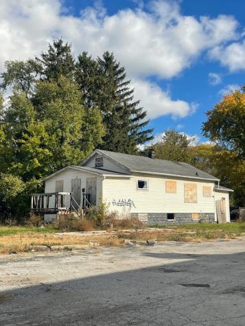 14427 Halsted Street Harvey IL 60426