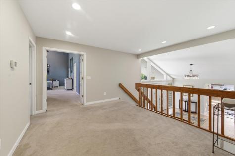 71 Oak Creek Drive Yorkville IL 60560