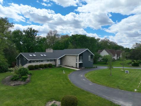 71 Oak Creek Drive Yorkville IL 60560