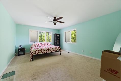71 Oak Creek Drive Yorkville IL 60560