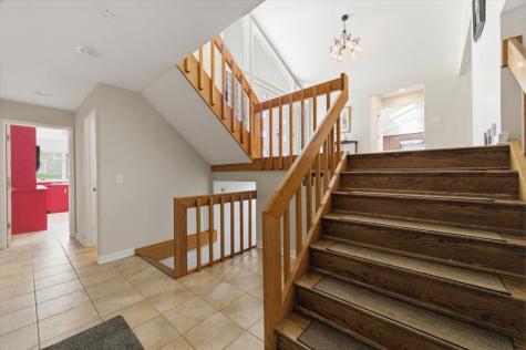 71 Oak Creek Drive Yorkville IL 60560