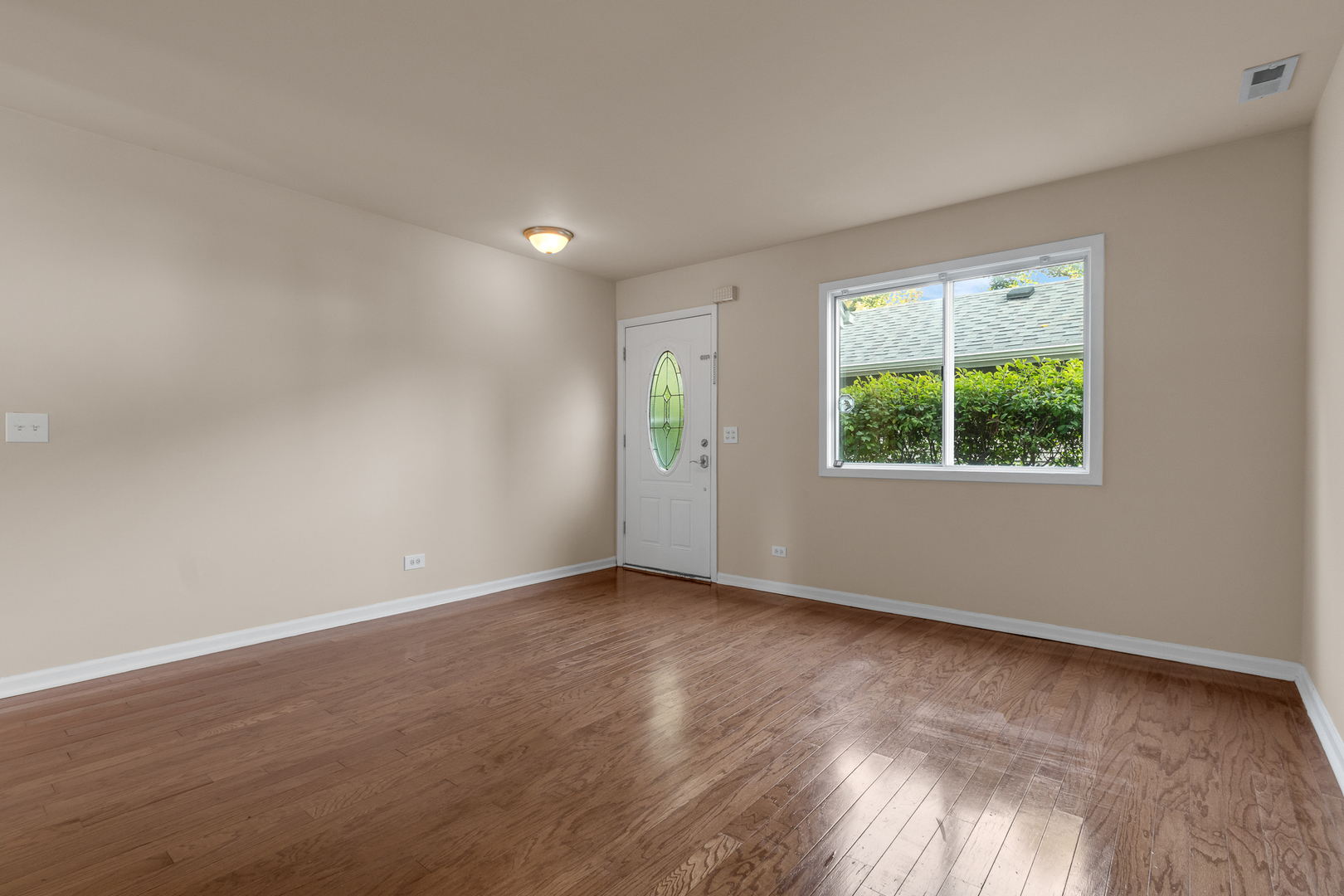 614 Kamiah Court Carol Stream IL 60188