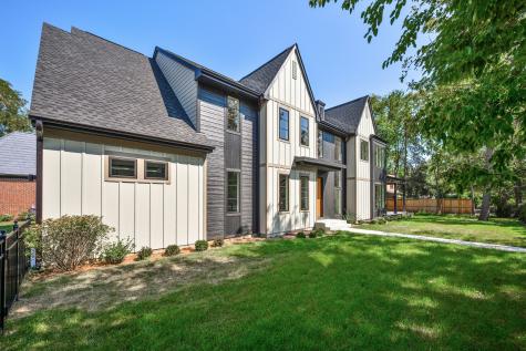 809 Lenox Road Glenview IL 60025