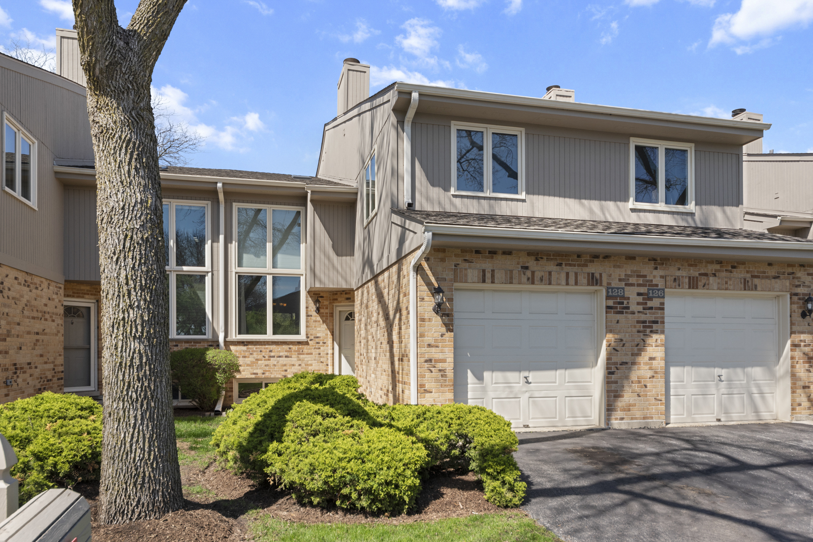 22W128 Butterfield Road Glen Ellyn IL 60137