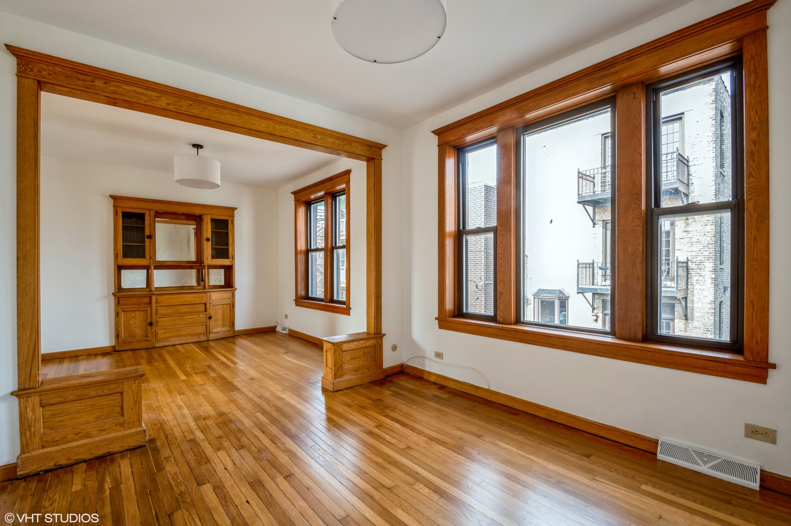 2845 West Division Street Chicago IL 60622