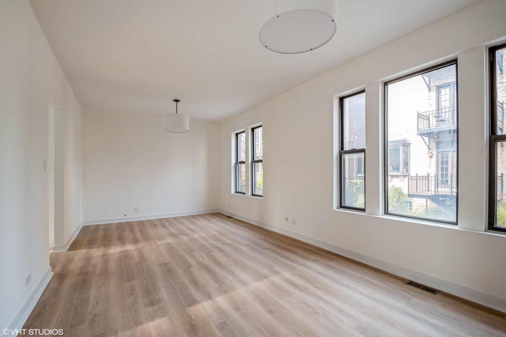 2845 West Division Street Chicago IL 60622