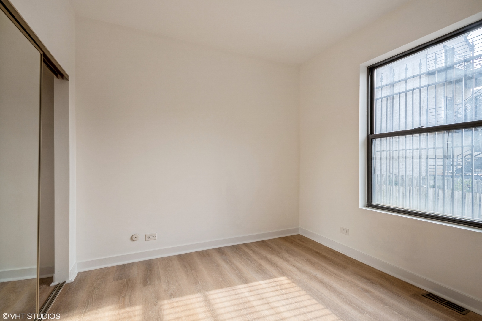 2845 West Division Street Chicago IL 60622