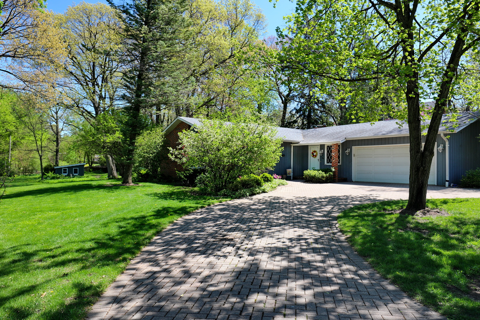 1 Sunset Avenue West Chicago IL 60185
