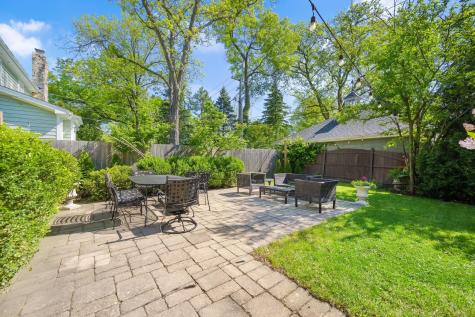 516 41ST Street Western Springs IL 60558