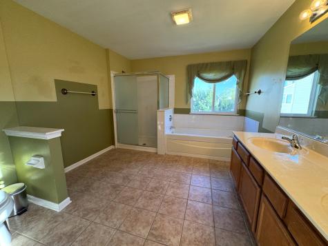 39302 North Queensbury Lane Beach Park IL 60083