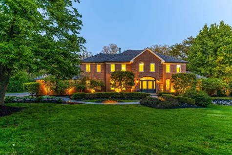1541 Heritage Court Lake Forest IL 60045