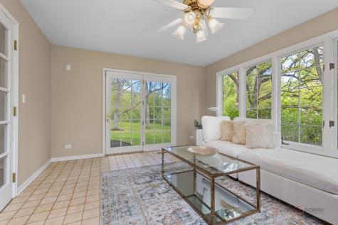 1541 Heritage Court Lake Forest IL 60045