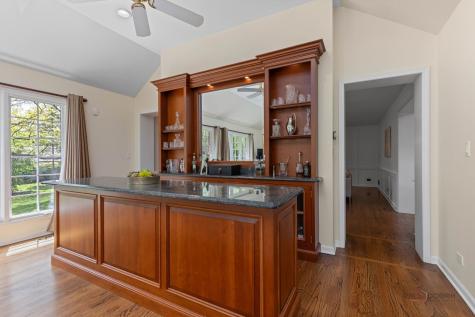 1541 Heritage Court Lake Forest IL 60045