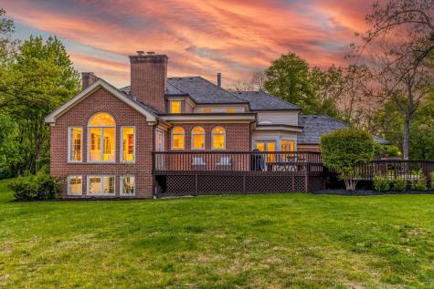 1541 Heritage Court Lake Forest IL 60045