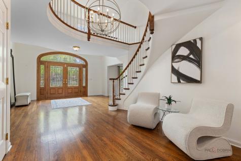 1541 Heritage Court Lake Forest IL 60045