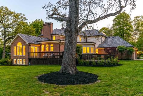 1541 Heritage Court Lake Forest IL 60045