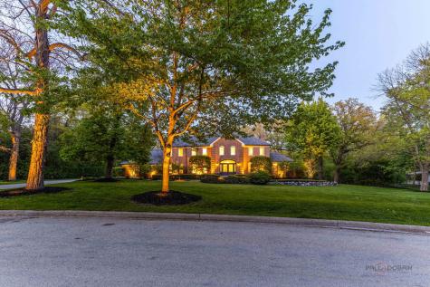 1541 Heritage Court Lake Forest IL 60045