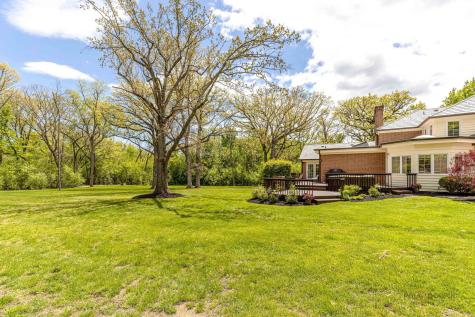 1541 Heritage Court Lake Forest IL 60045