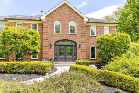 1541 Heritage Court Lake Forest IL 60045