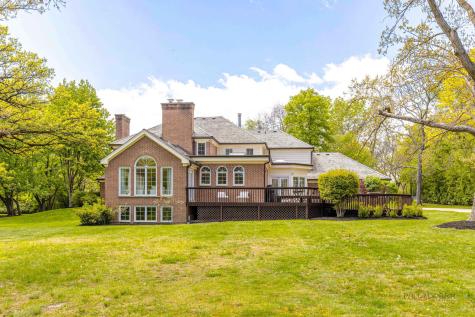 1541 Heritage Court Lake Forest IL 60045