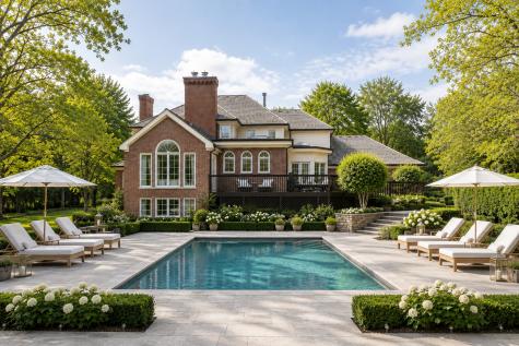 1541 Heritage Court Lake Forest IL 60045