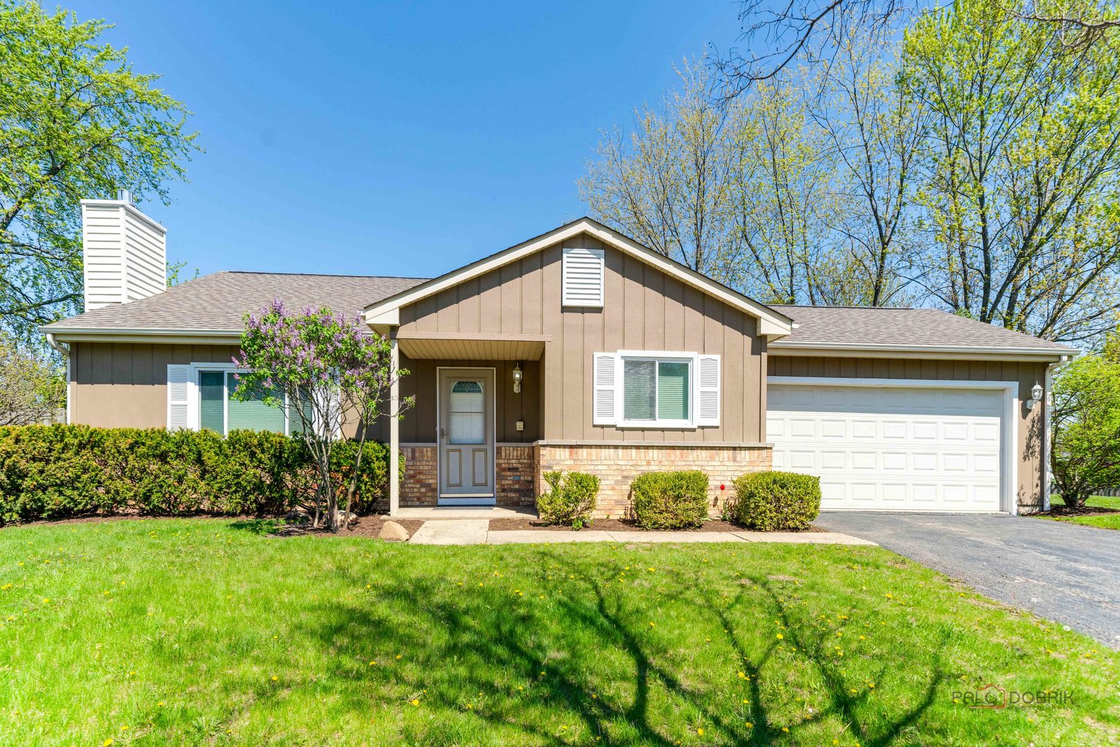 425 Somerset Court Algonquin IL 60102