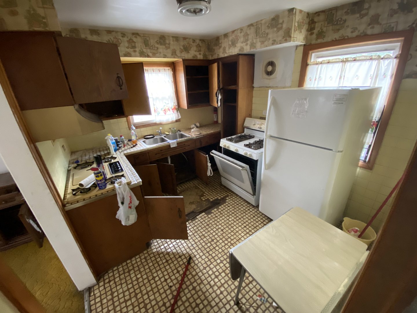 10508 South Forest Avenue Chicago IL 60628