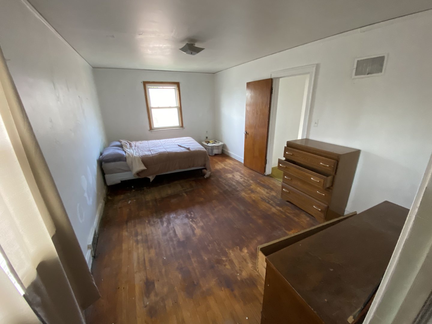 10508 South Forest Avenue Chicago IL 60628