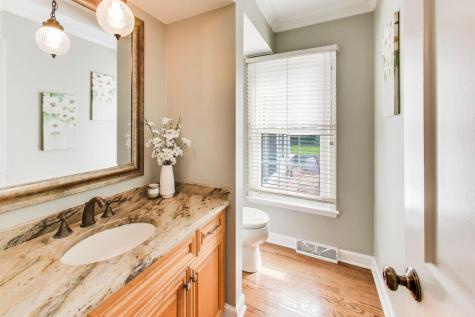 363 Anjou Drive Northbrook IL 60062