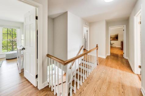 363 Anjou Drive Northbrook IL 60062