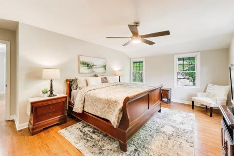 363 Anjou Drive Northbrook IL 60062